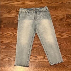 Levi's Women's Light Blue Ankle Jeans